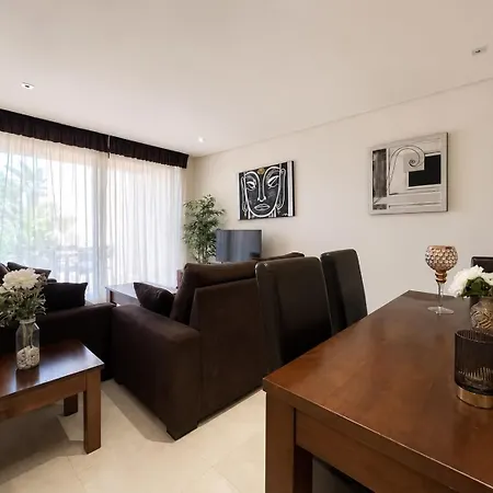 2 Bedroom Ground Floor Sotoserena *